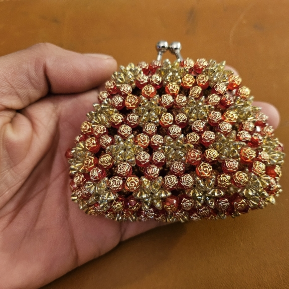 Vintage 1980's Hand Made Miniture Rose Beaded Coin Purse | Size Mini - Picture 3 of 8